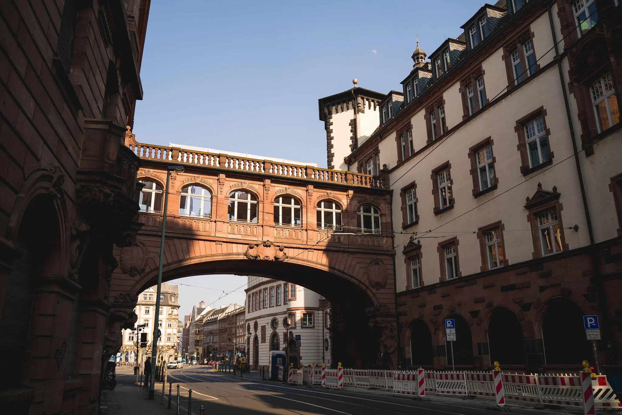 Hochzeitsreportage in Frankfurt: ungestellter Moment 2 von Stefan Franke
