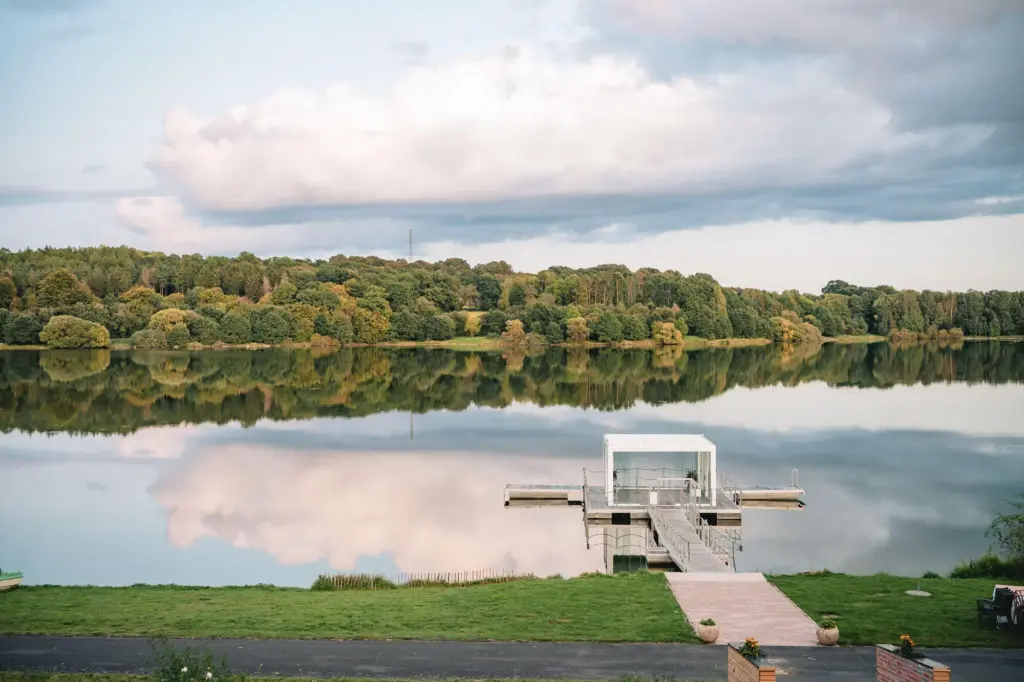 Freie Trauung Steg Lakeside Resort Michaela