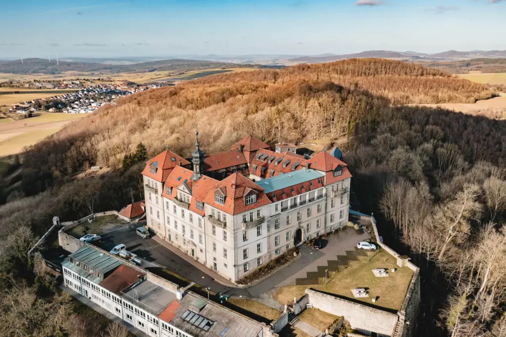 Schloss Bieberstein Außenansicht Rhön Panorama